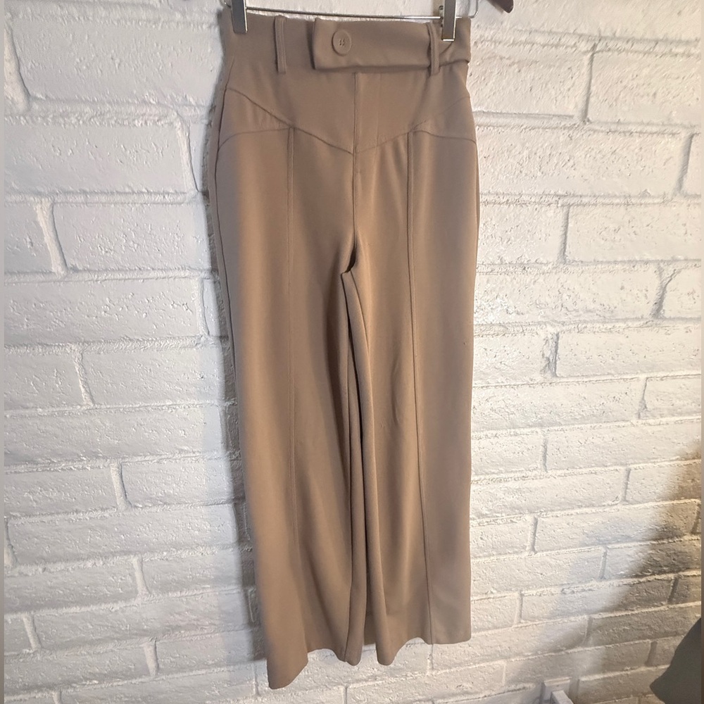 Fashion Nova Tan High Waisted Dress Pants Straight Leg Stretch Size S